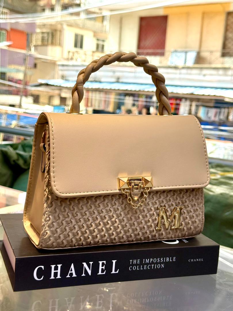 HANDBAG KWA BEI NAFUU