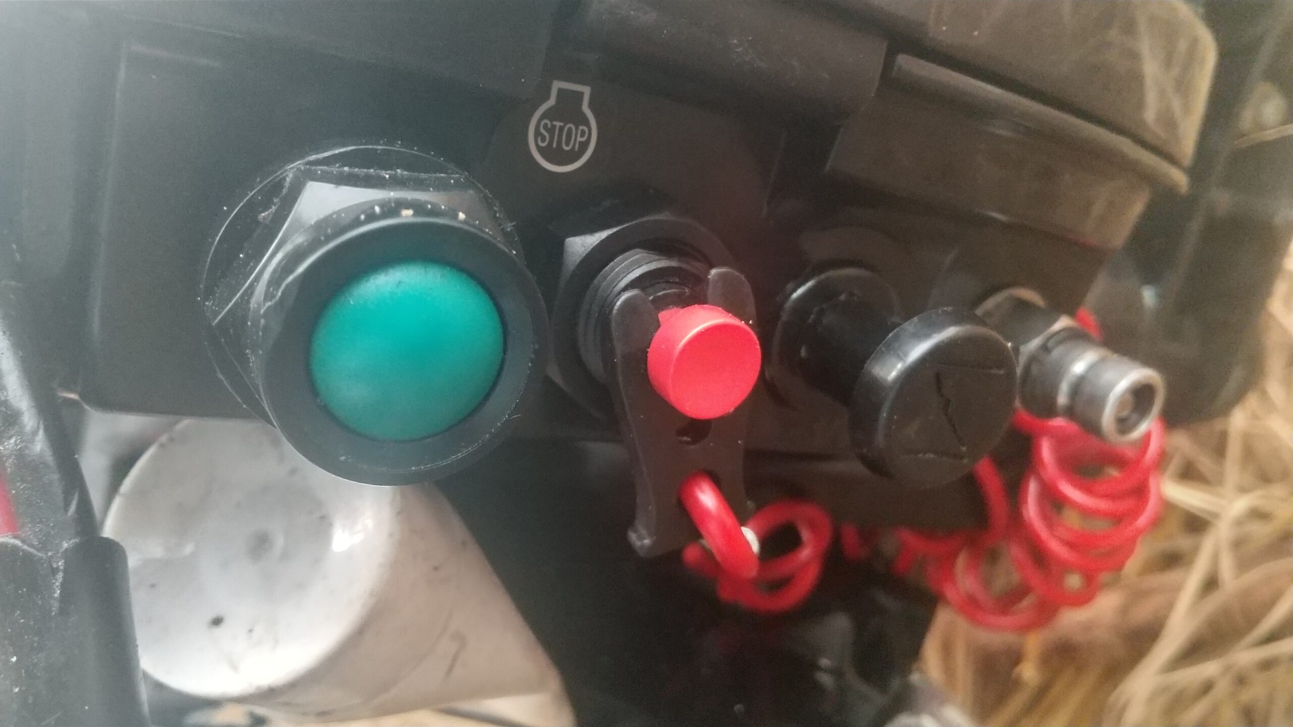 Suzuki outboard HP 15 electric/manual