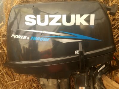 Suzuki outboard HP 15 electric/manual
