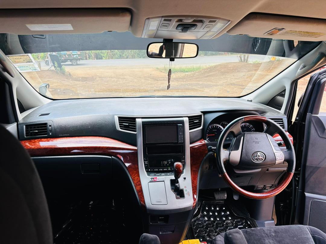 TOYOTA ALPHAD VELLFIRE